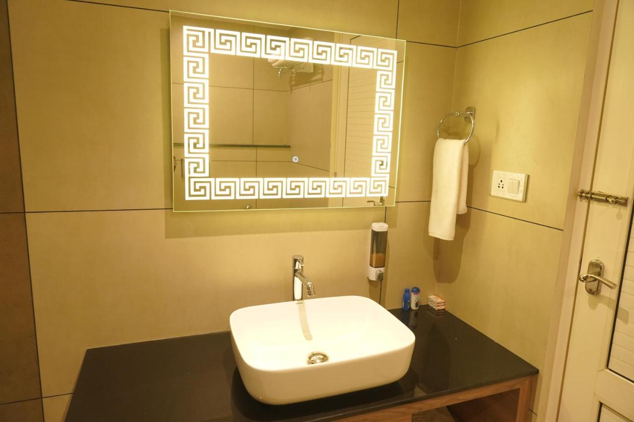 Hotel Bekal International Касарагод Екстер'єр фото